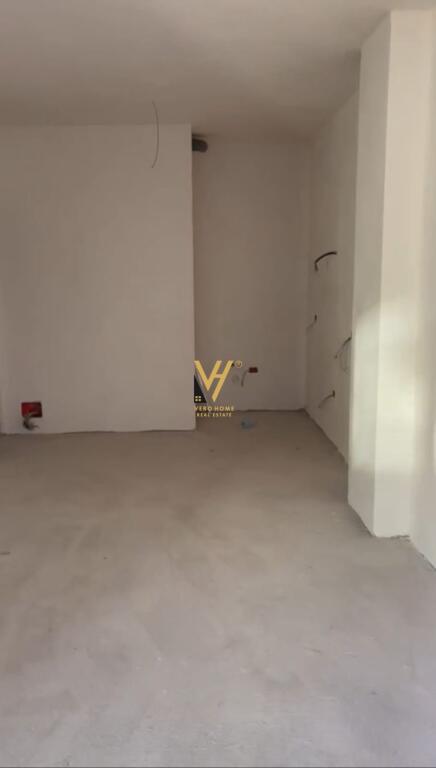 FOR SALE APARTMENT 1+1+BLK ON KOSOVAREVE STREET
