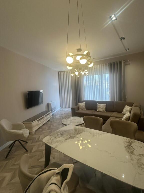 Super apartment for rent 2+1+2wc Center of the 9 floors