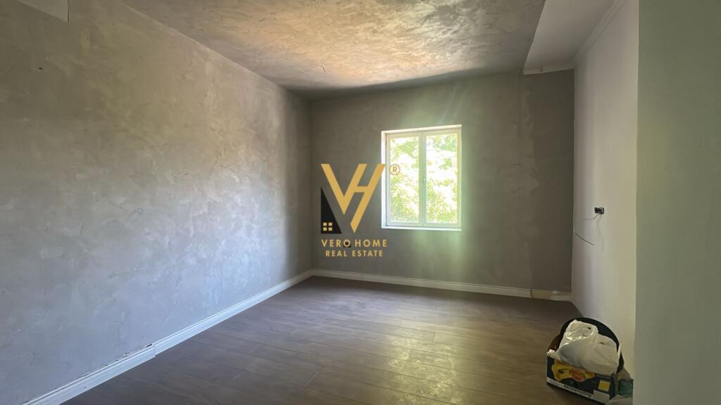 OFFICE 90M2 FOR RENT AT WILLSON SQUARE