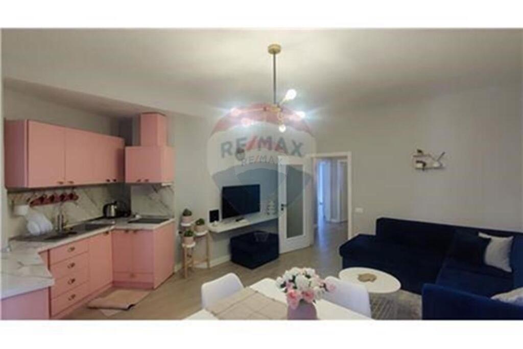 2+1 apartment for rent on Barrikadave street.