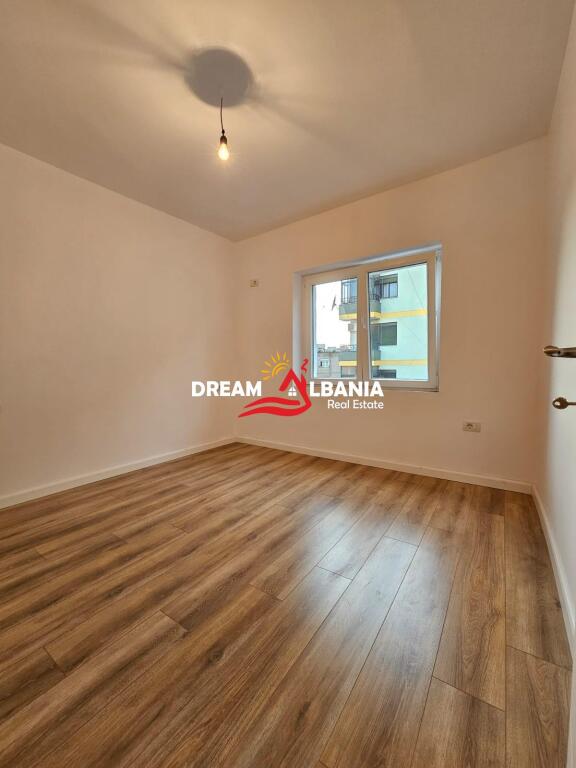 1+1 Apartment for Sale in the 21st of December Area, near Mozzaik in Tirana (ID 4119416)