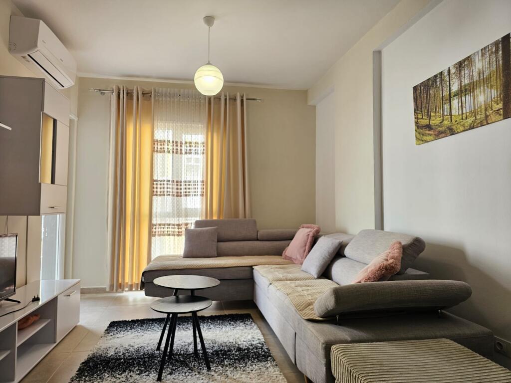 For rent 2+1 Univers City Qtu