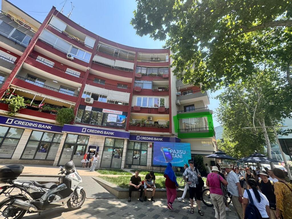 Office space of 100 m2 for rent at Ushtari I Panjohur.