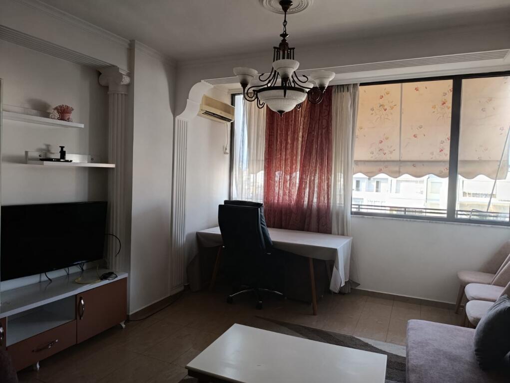 2+1 apartment for rent on Kavaja Street