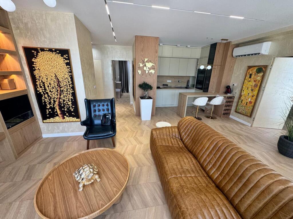 ‼️Super apartament 2+1+2 me pamje fantastike nga Liqeni i Farkes‼️