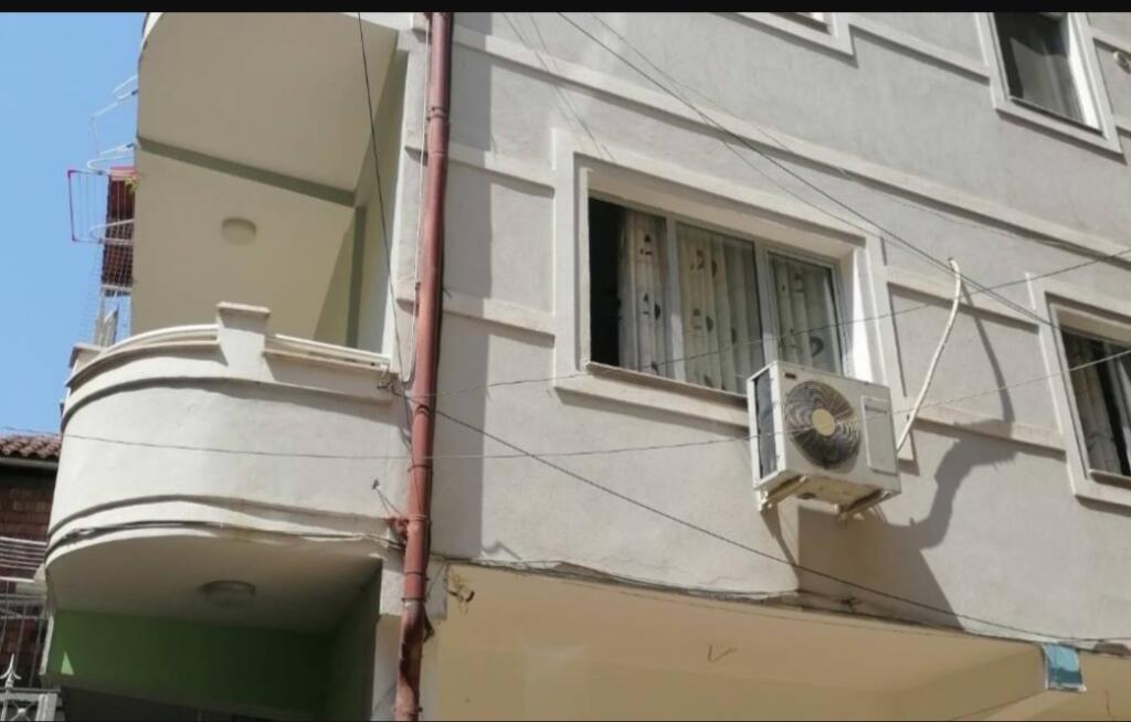 For sale 4-story building (BRYLI