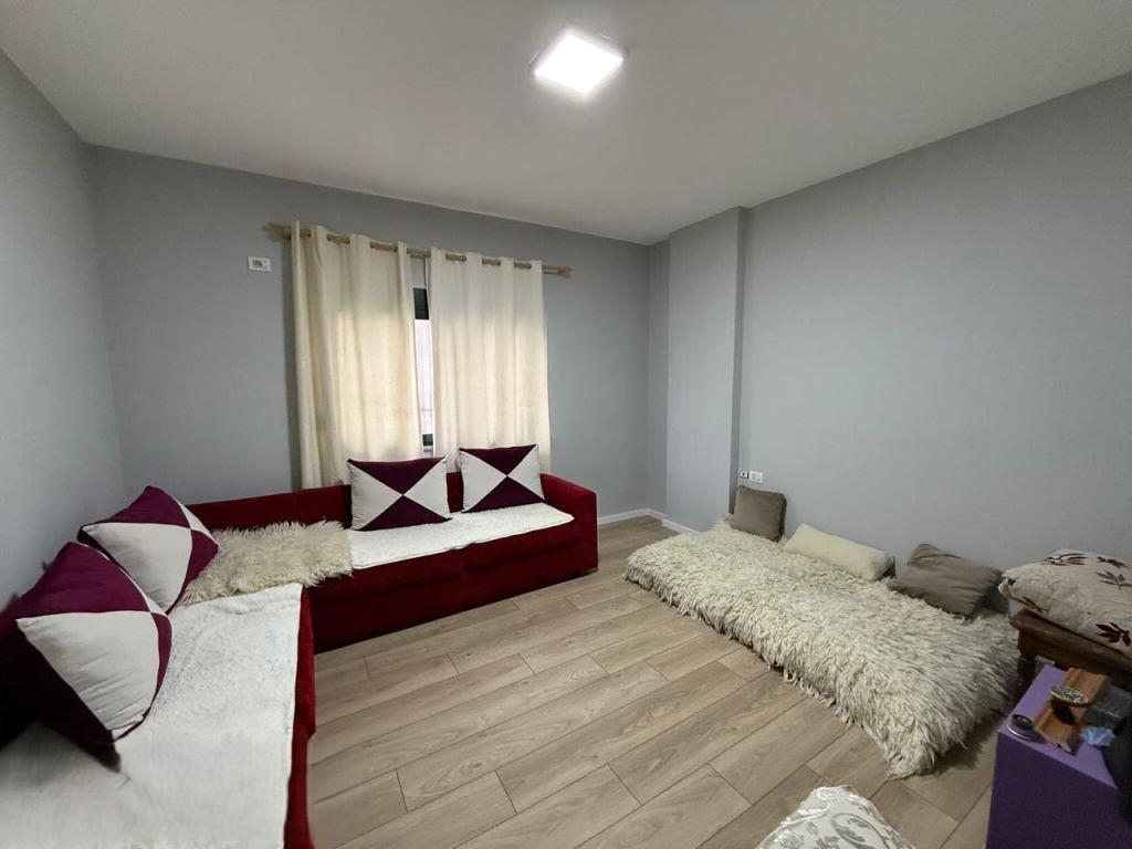 Apartament 2+1 për qira në Fresk!