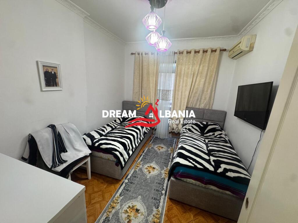 For sale 2+1 apartment on Myslym Shyri street and duplex shop near the former UET (ID 4129500)