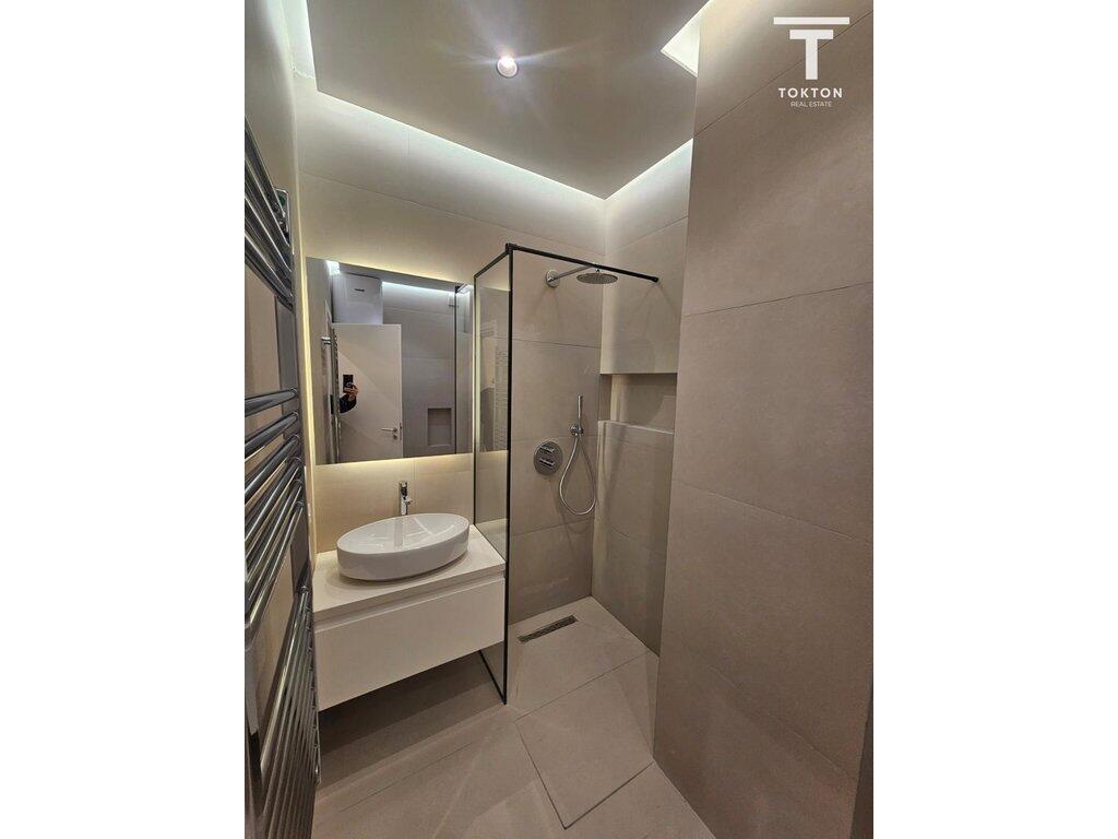FOR SALE, APARTMENT 2+1, PAZARI I RI, TIRANA, TT 2171