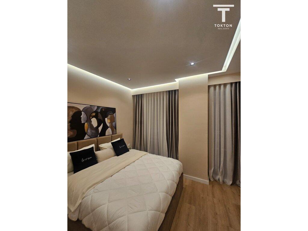 FOR SALE, APARTMENT 2+1, PAZARI I RI, TIRANA, TT 2171