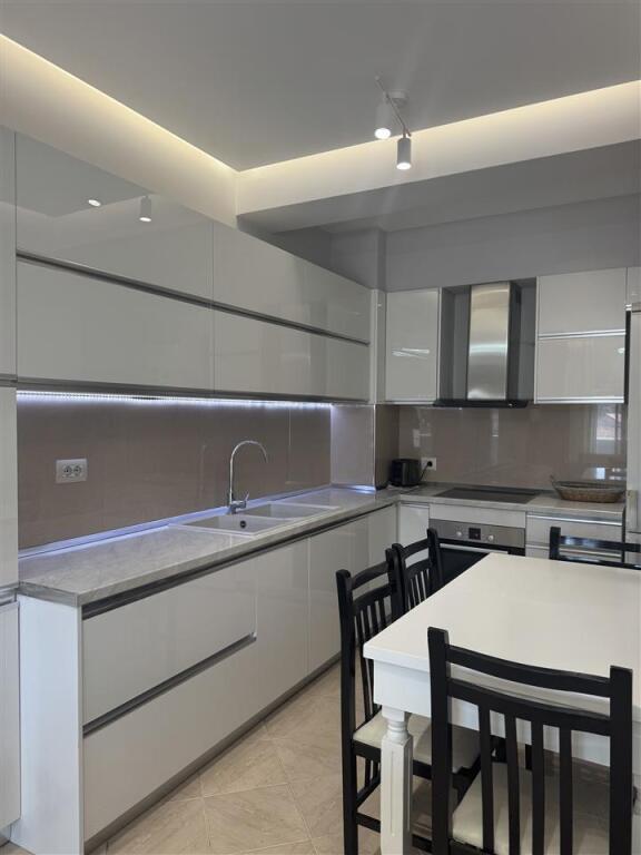 2+1+2 apartment for rent near the hospitals