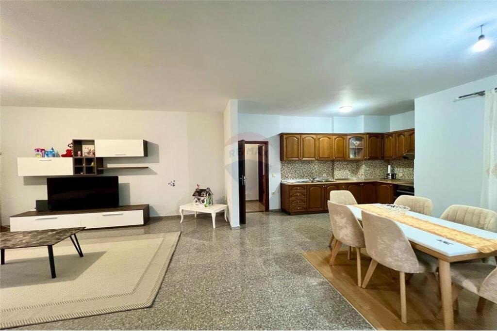 FOR RENT 2+1+2 APARTMENT IN KINOSTUDIO