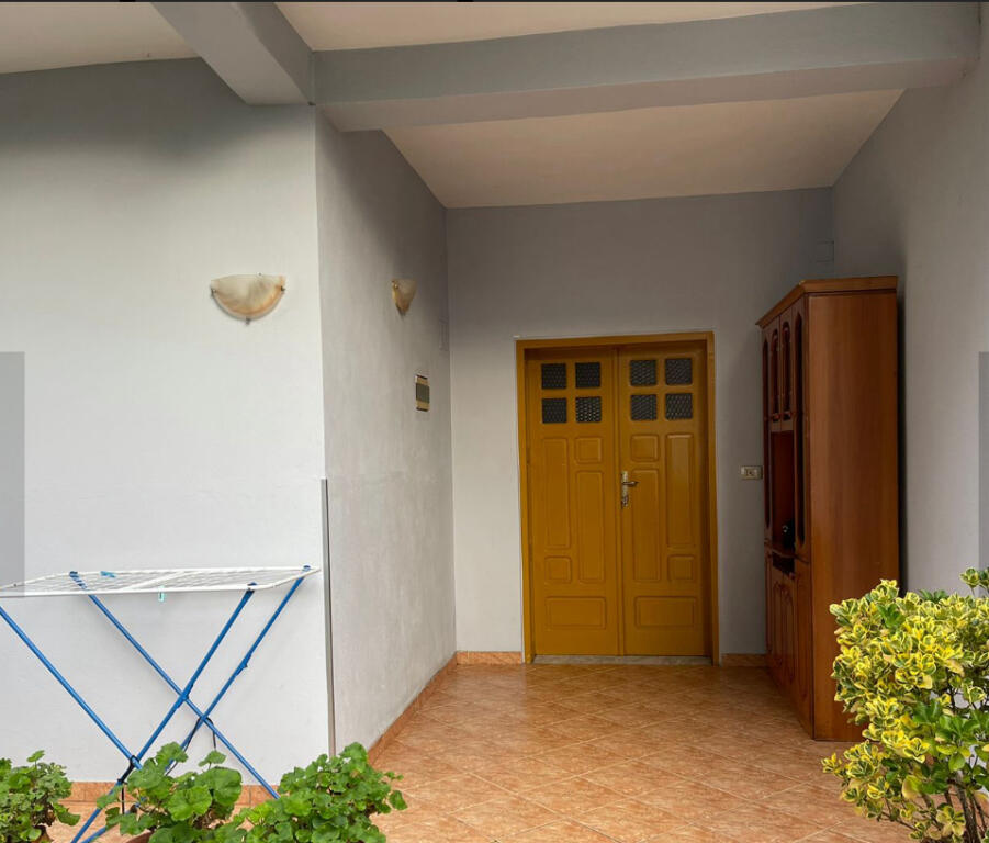 1+1 apartment with parking for rent in Don Bosko, behind Gjelit restaurant