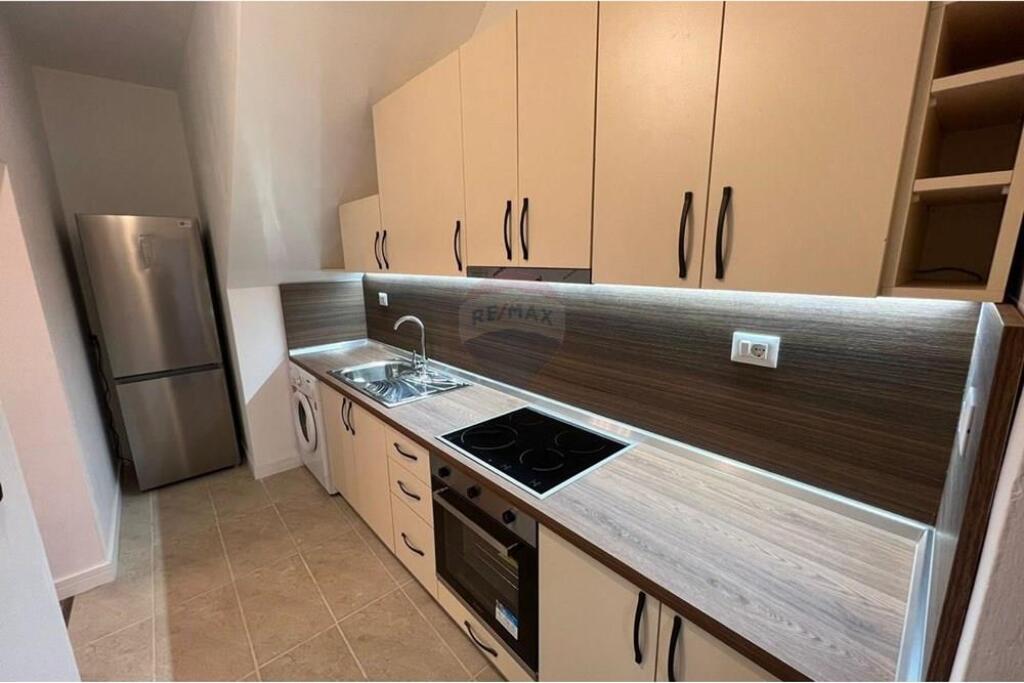 2+1+2 apartment for rent at Mine Peza