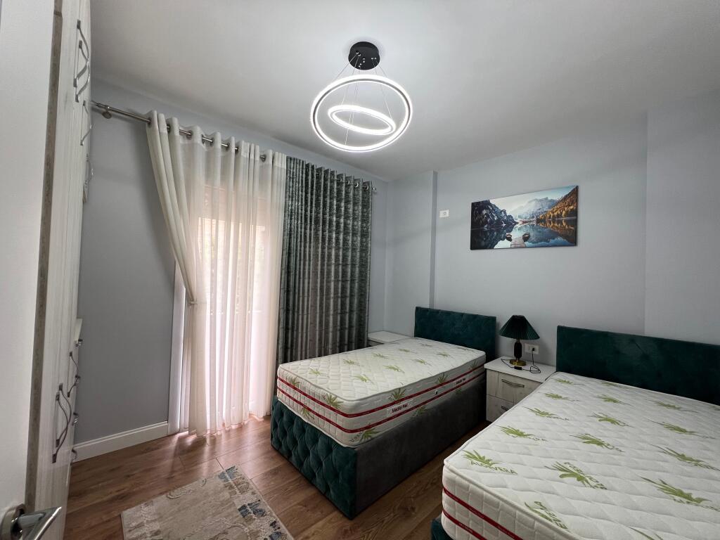 Rent, Apartment 2+1 "21 Dhjetori", Tirana.