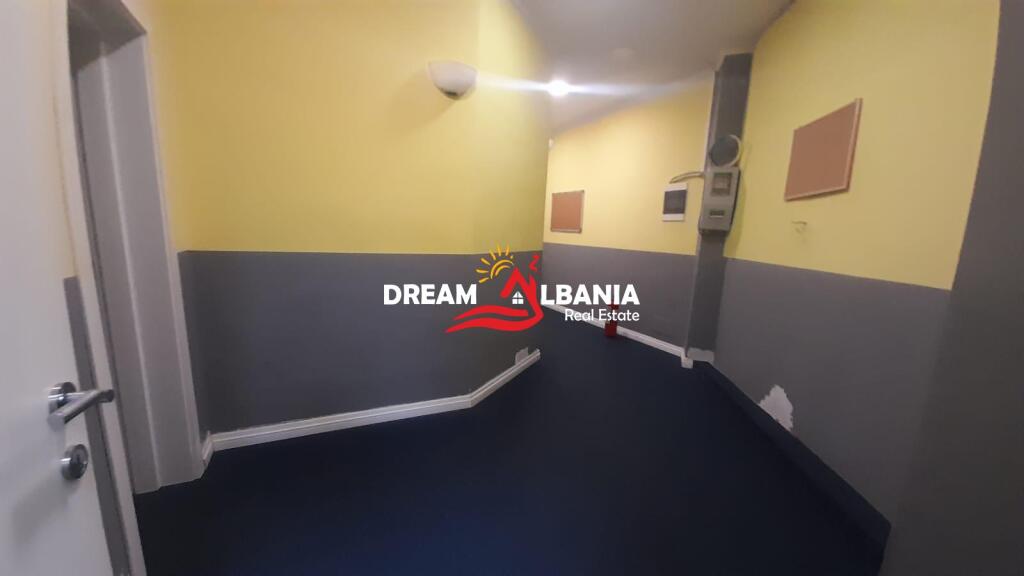 Office space for rent in Bllok near Piceri Era (ID 4261843)