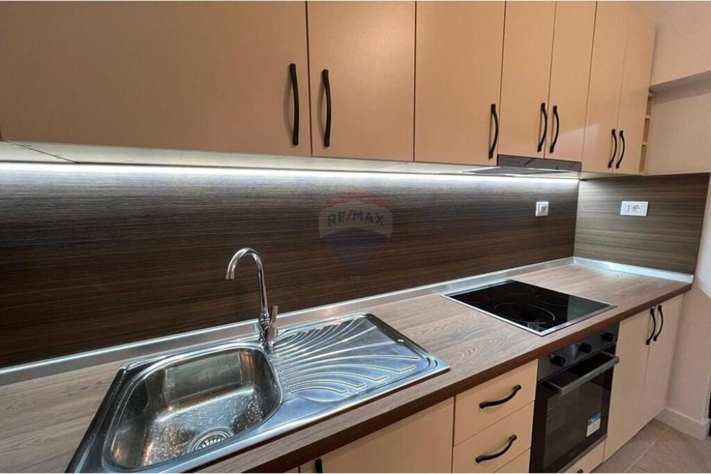 2+1+2 apartment for rent at Mine Peza