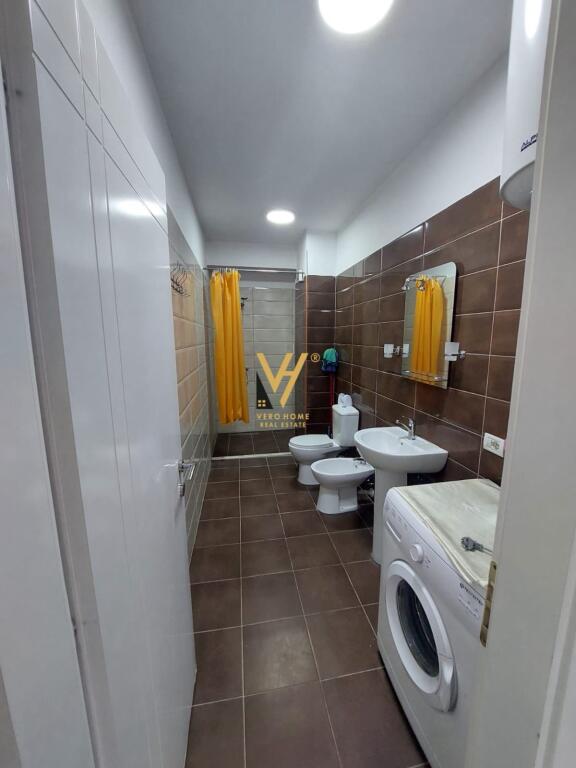 JEPET APARTAMENT 2+1+BLK ME QERA TE KOMUNA E PARISIT