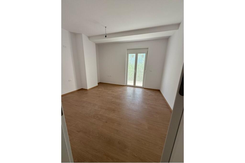 SPACE FOR OFFICE FOR RENT NEAR AIR ALBANIA STADIUM