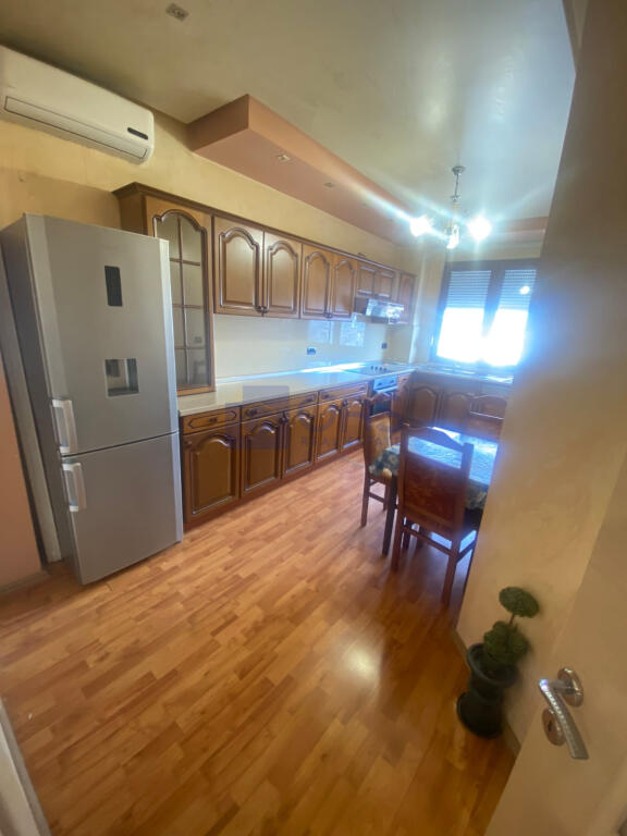 Apartment 3+1 for rent in Brryl
