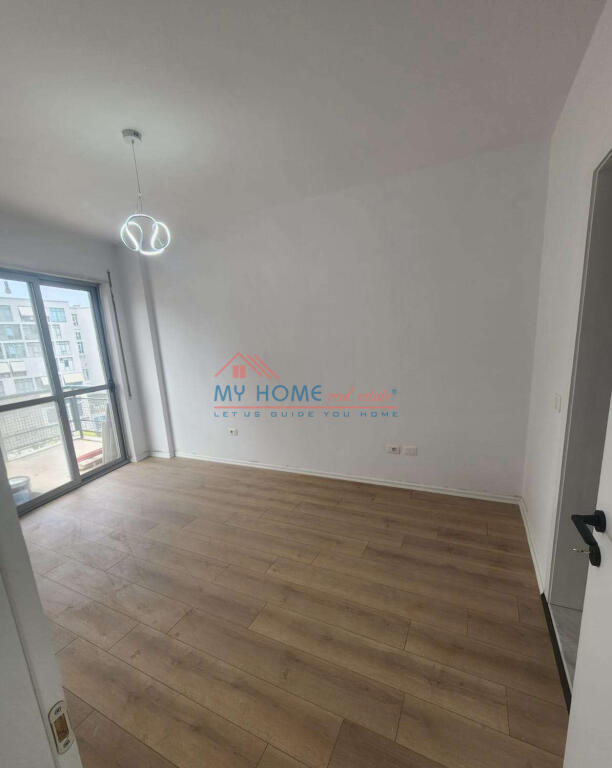 2+1 apartment for sale in Komuna e Parisit
