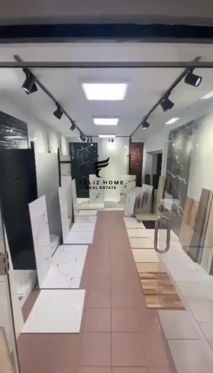 DYQAN ME QERA 40M2 BULEVARDI BAJRAM CURRI