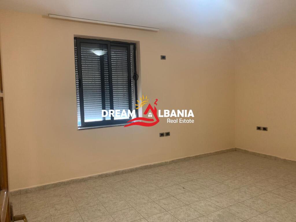 office for rent on Muhamet Gjollesha street
