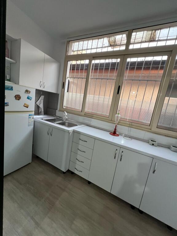 Studio apartment for rent at Pazari i Ri