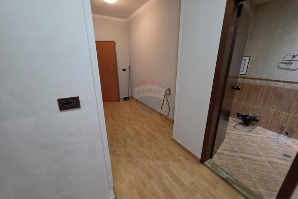 Shitet Apartament 3+1+2 pranë Lion Park!