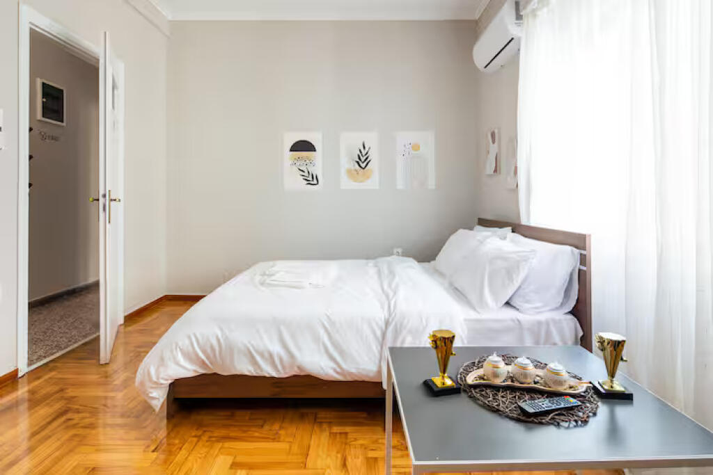 Apartment for rent 2+1 at the Complex Contact (ID B220302) Tirana