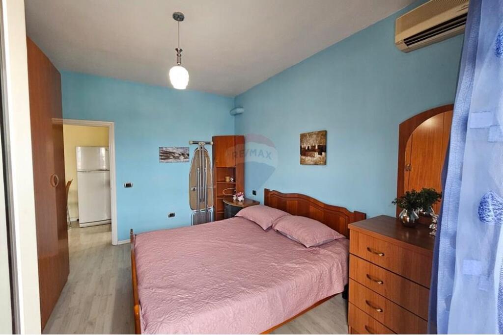 Apartament 1+1 për qera tek Stacioni i Trenit