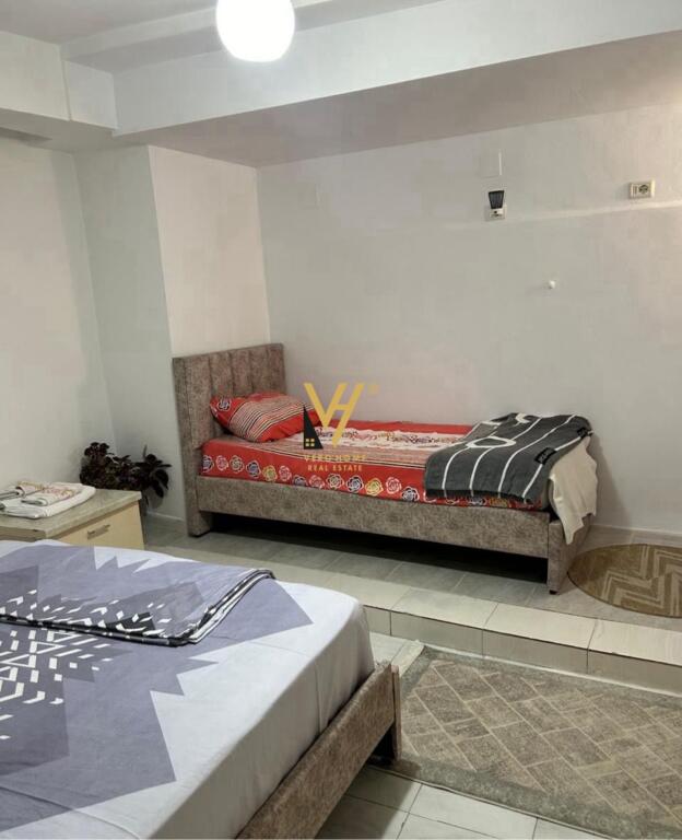 APARTAMENT 1+1+BLK ME QERA MBRAPA MINISTRISE SE JASHTME