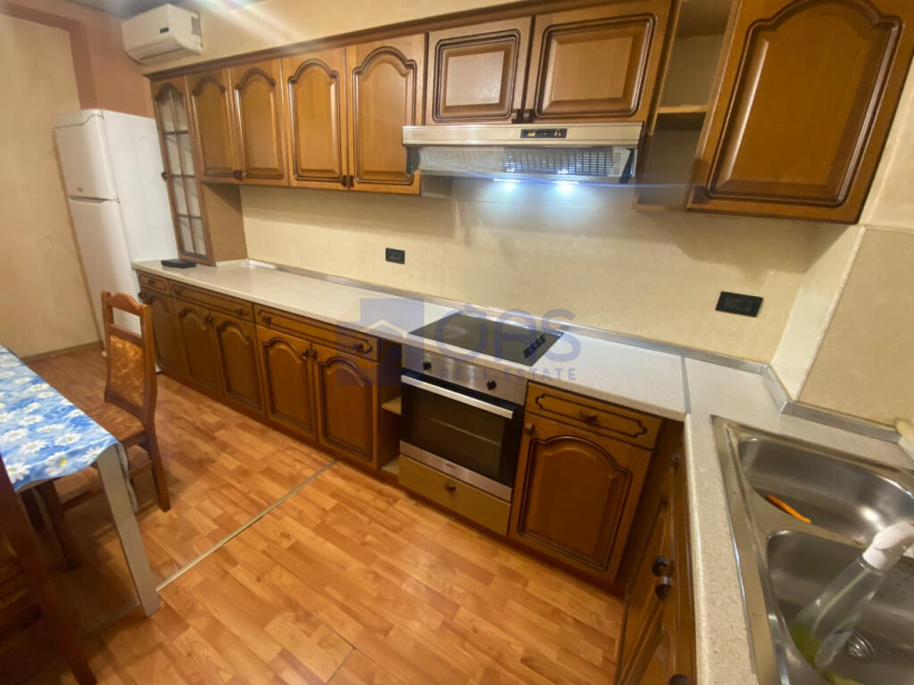 Apartment 3+1 for rent in Brryl