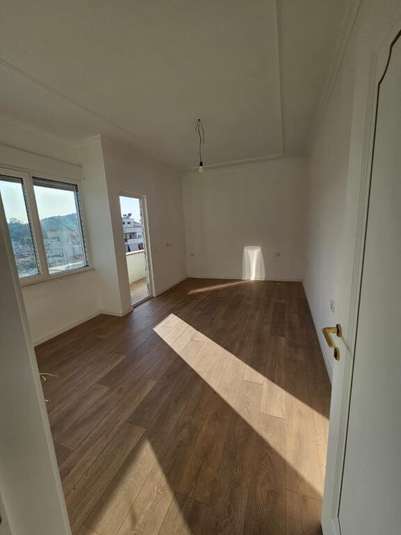 For Rent Apartment 2+1+2 with Balcony - Yzberisht, Besim Alla Street