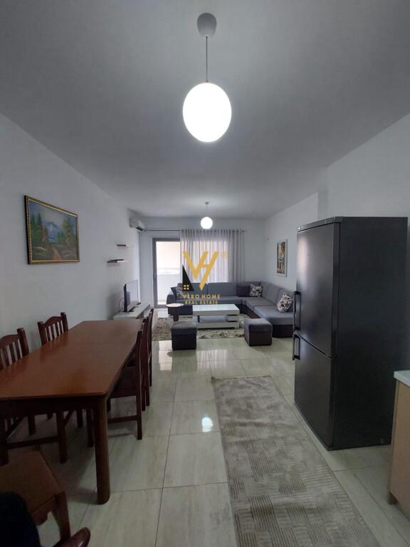 JEPET APARTAMENT 2+1+BLK ME QERA TE KOMUNA E PARISIT