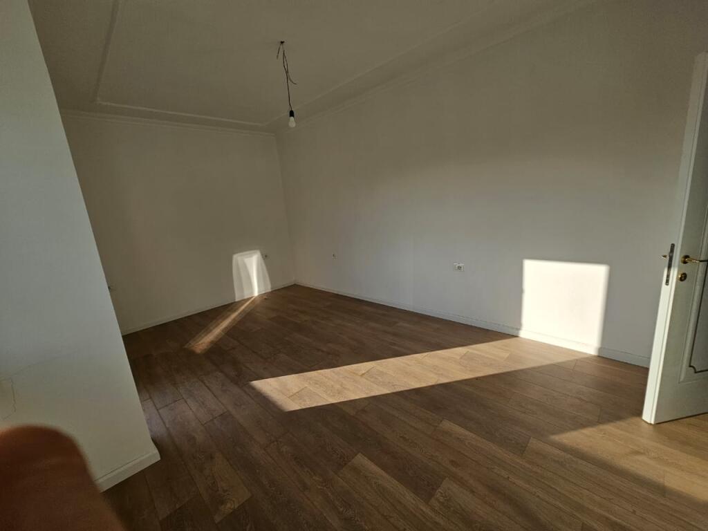 For Rent Apartment 2+1+2 with Balcony - Yzberisht, Besim Alla Street