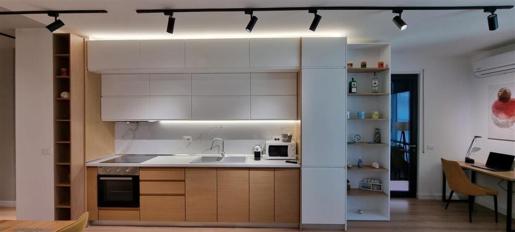 FOR RENT APARTMENT AT 27-FLOOR