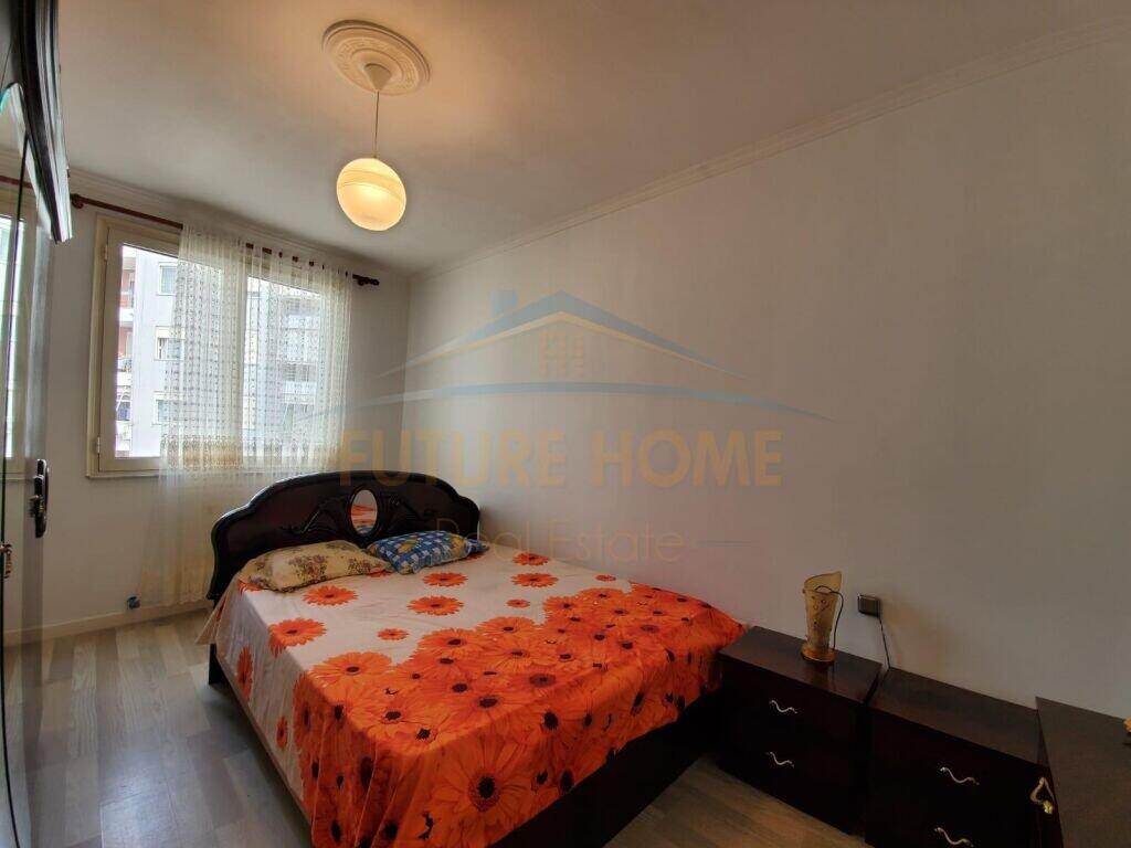 Shitet, Apartament 1+1, Unaza e Re, Tirane