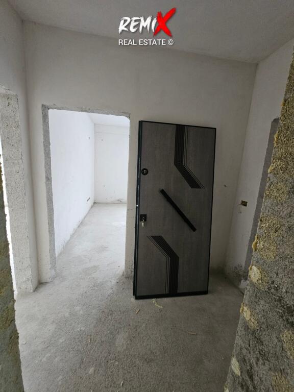 SHITET APARTAMENT 1+1 TEK SHKEMBI I KAVAJES