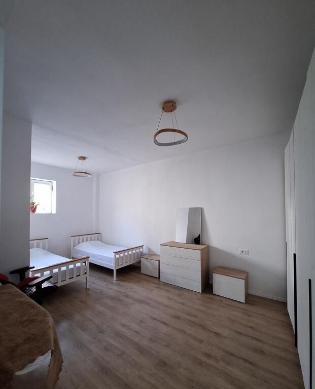 In Affitto Appartamento 1+1+1 Balcone