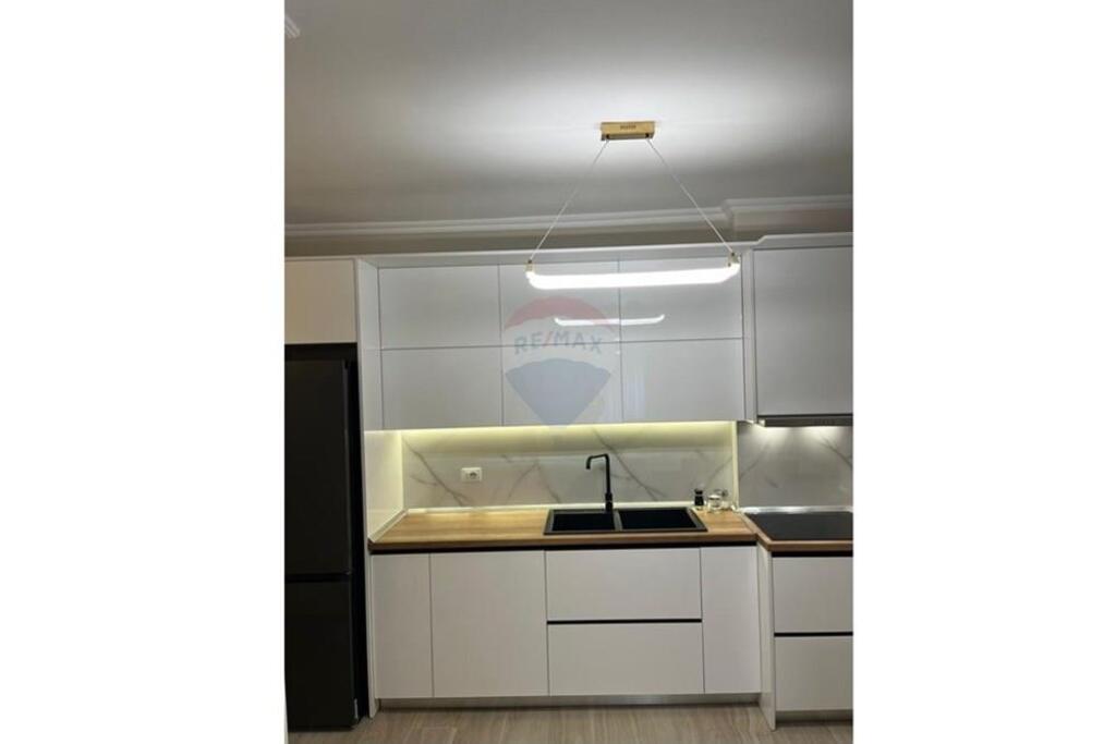 Apartment 2+1 for rent on Kavaja Street