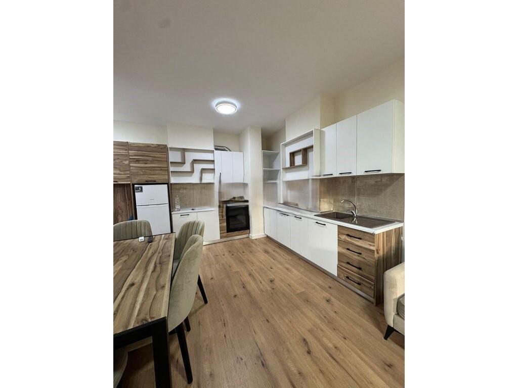 APARTAMENT ME QIRA 1+1: GRAND GALLERY