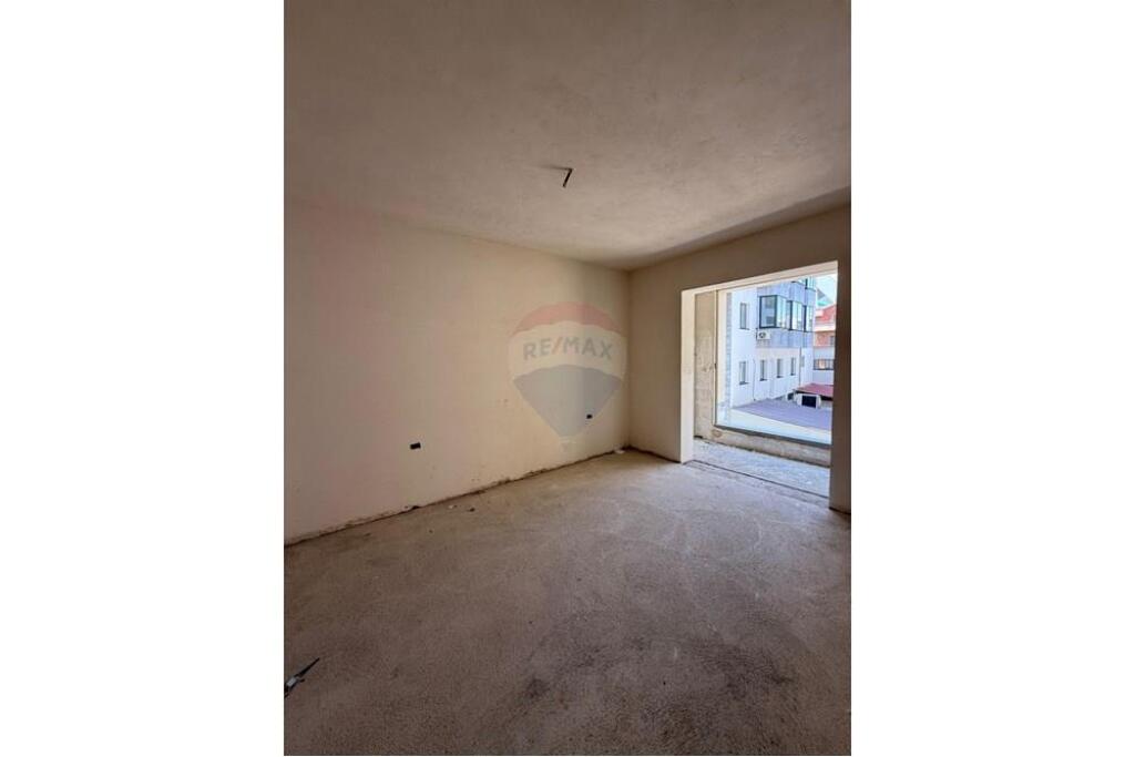 SHESIM APARTAMENT 1+1 RRUGA JORDAN MISJA!