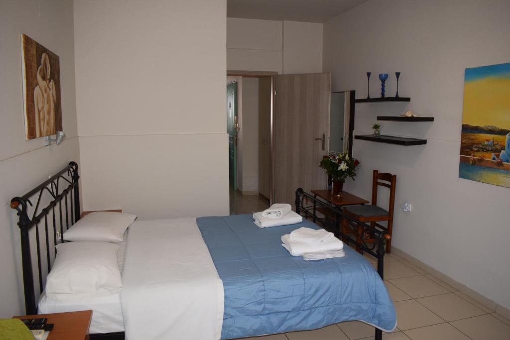 Apartament Me Qera 2+1+2 Tek Komuna Parisit (ID B220463) Tirane
