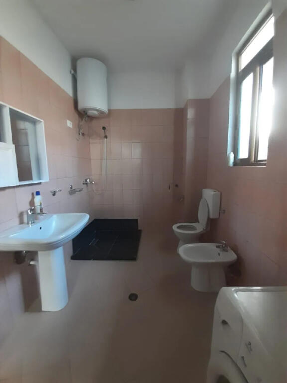Part of a Villa for Rent 2+1, Kombinat