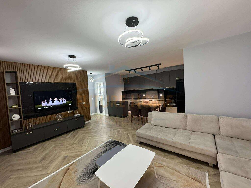 Qera, Apartament 1+1, Fresk.
