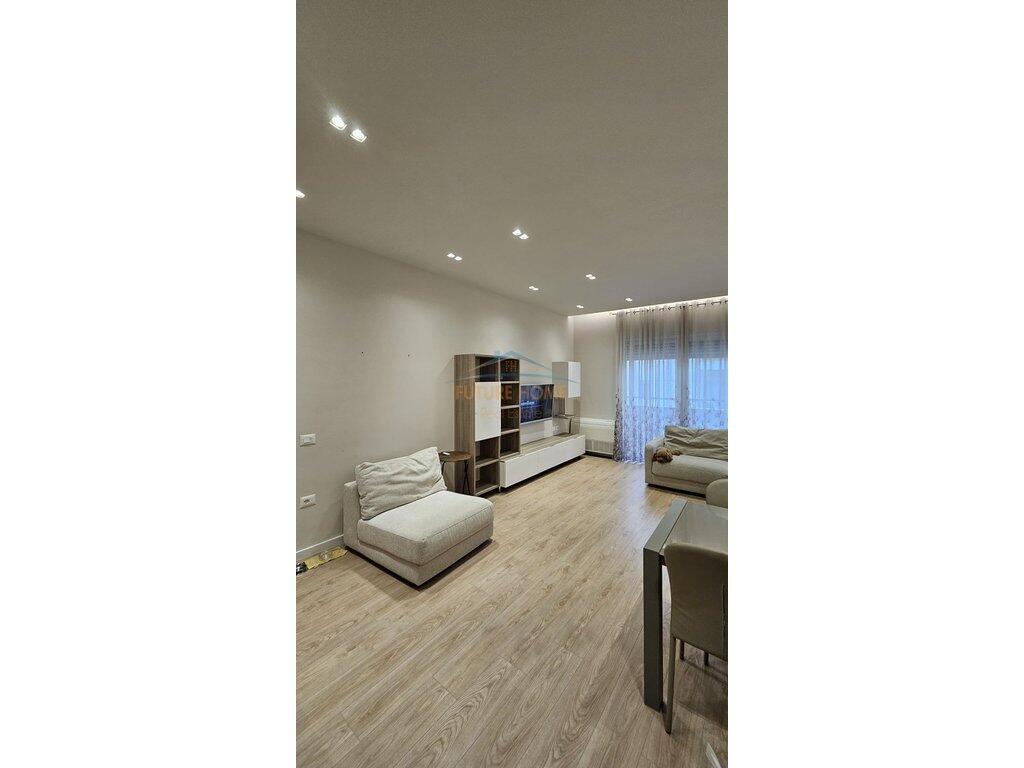 For sale Apartment 3+1+2, Liqeni i Thate