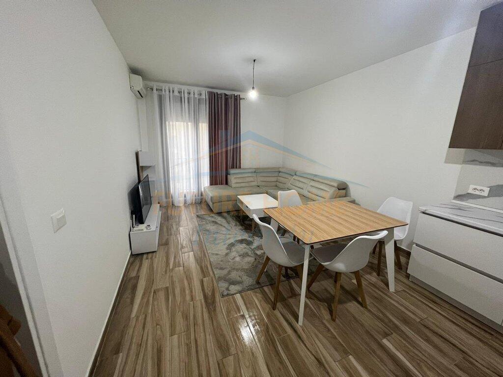 Shitet Apartament 1+1, Kompleksi Zirkon, Kongresi i Manastirit