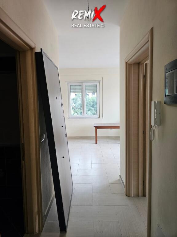 SHITET APARTAMENT 1+1 TEK SHKEMBI I KAVAJES