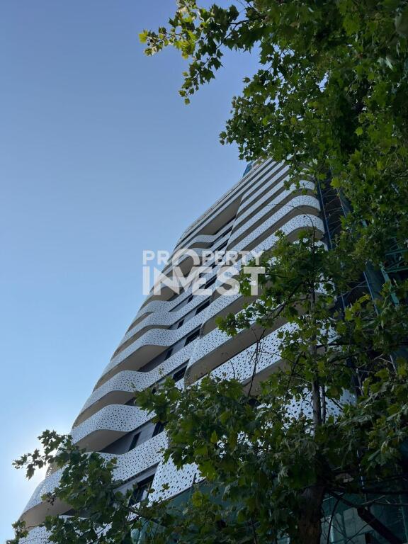 Shitet Apartament 2+1+2 në Corner Residence, Ish Parku, Tiranë.